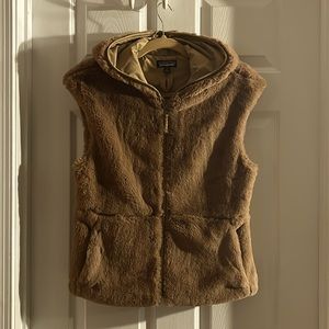 Patagonia vest size S